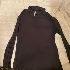 Gray Fabletics Long-Sleeve Turtleneck